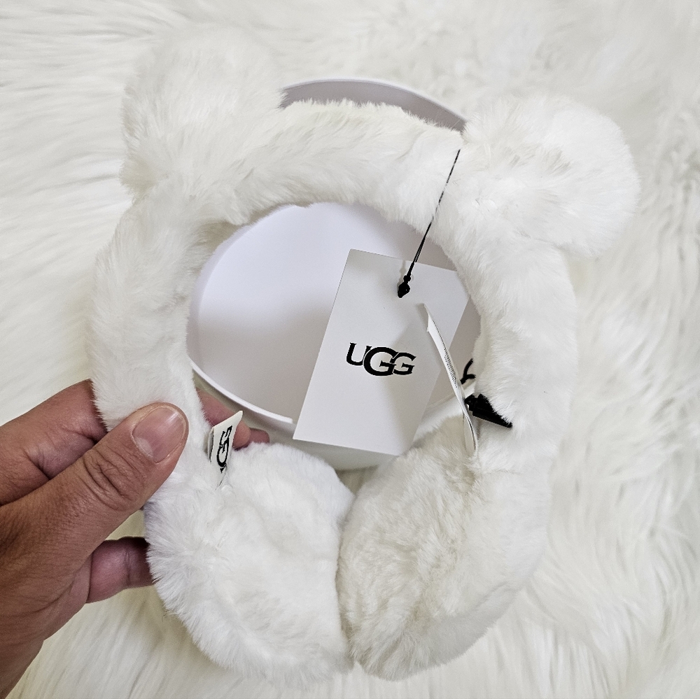New UGG Faux Fur Earmuffs with Ears - Picture 2 of 10